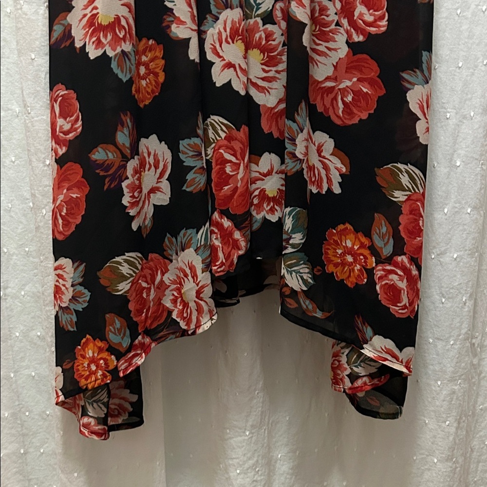 ASTR The Label Marissa Floral Witchy Handkerchief Hem Flowy Boho Dress - Picture 6 of 16